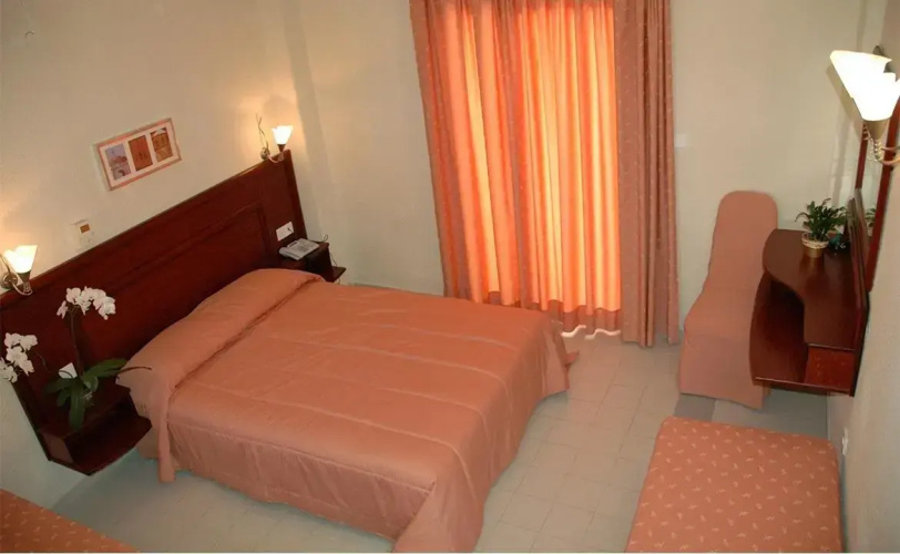Xenios Loutra Village Beach Hotel