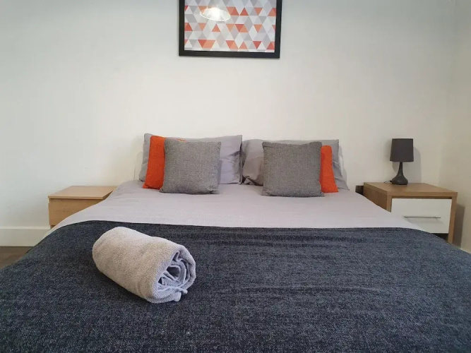 Modern Spacious Executive Apartment
