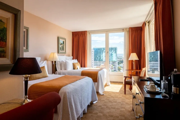 Deluxe Quadruple room