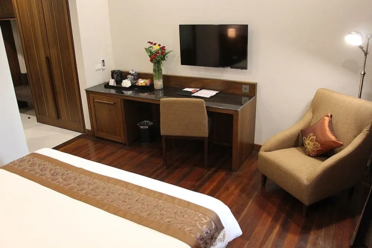 Standard Single room with city view