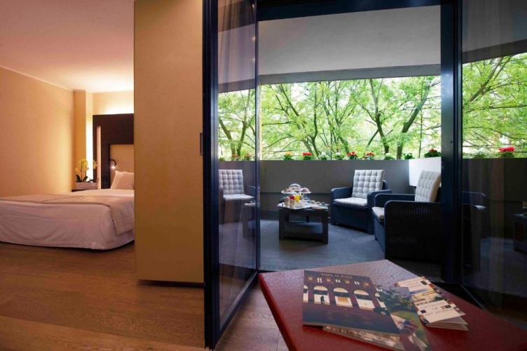 Superior Triple room
