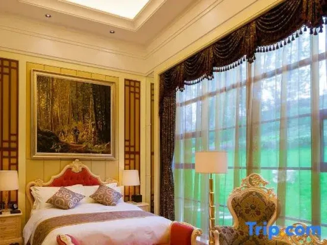 Presidential Quadruple Suite