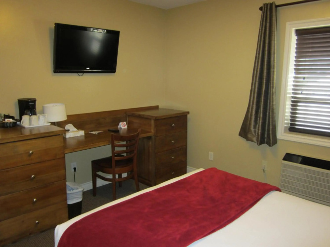 Reynolds Hotel