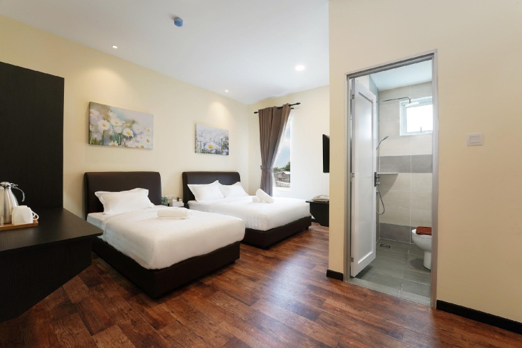Superior Triple room