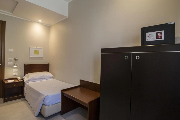 Mediterraneo Hotel & Residence