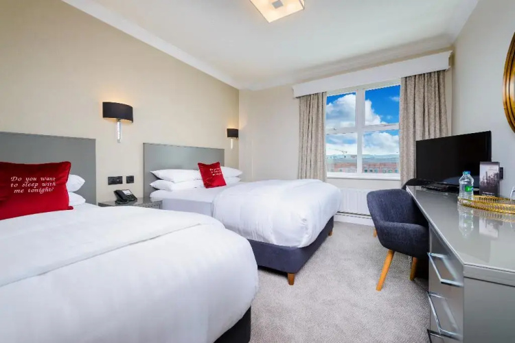 The Metropole Hotel