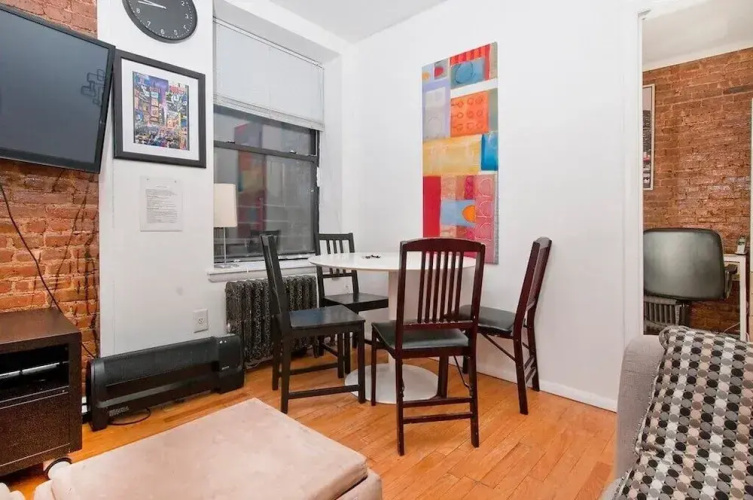 Chic & Modern 2 BR on Upper East Side