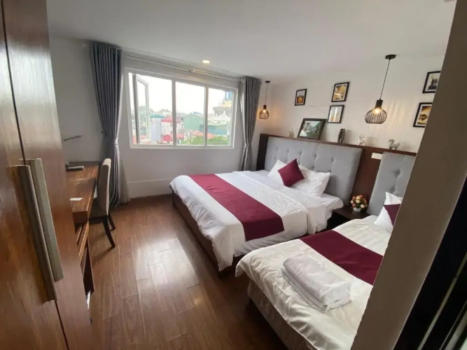 Standard Triple room