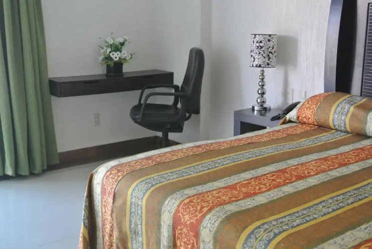 Parque Inn Hotel & Suites