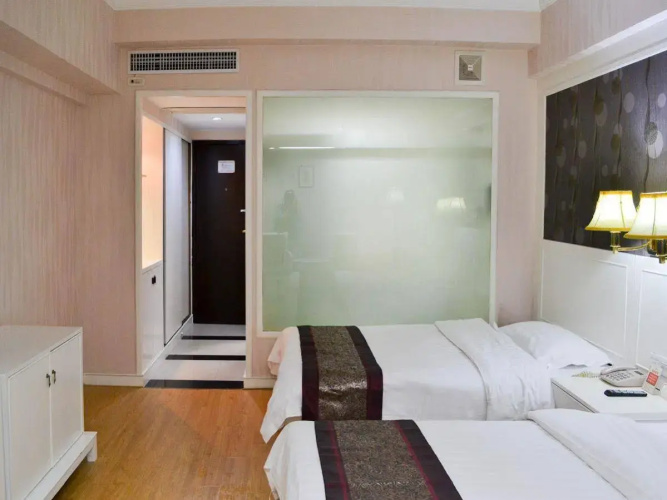 Fangyang Hotel