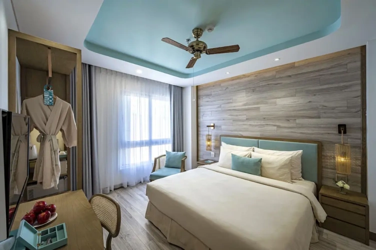 Premium with outside window Double room