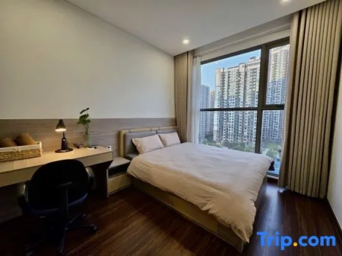 1 Bedroom Apartment with balcony