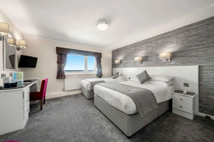 Standard Double room with sea view