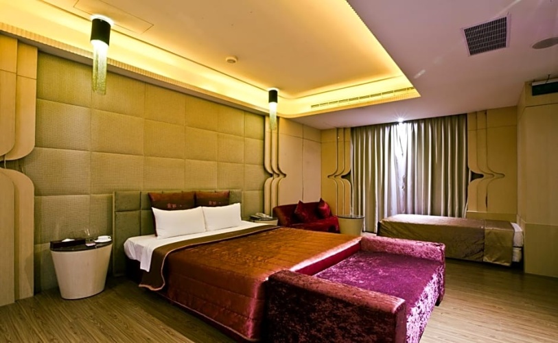 Standard Double Suite