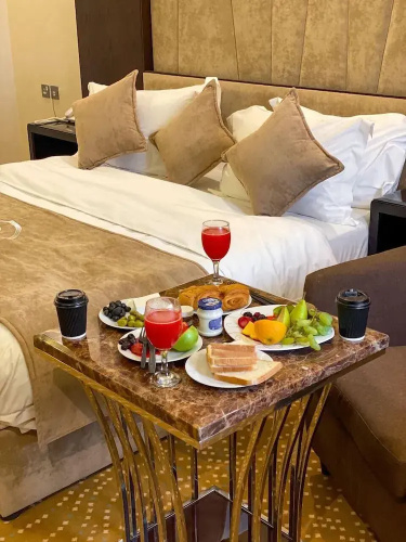 Roshan Hotel Suites