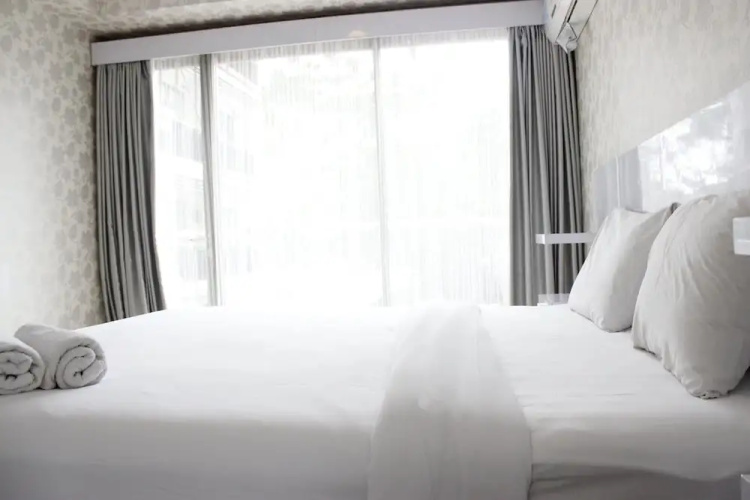 Relaxing Studio near ITB at Beverly Dago Apartment
