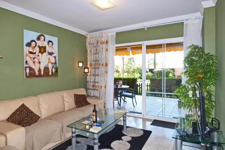 Garden Apartment in Elviria