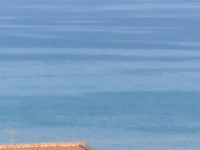 2 Bedrooms Cottage with sea view