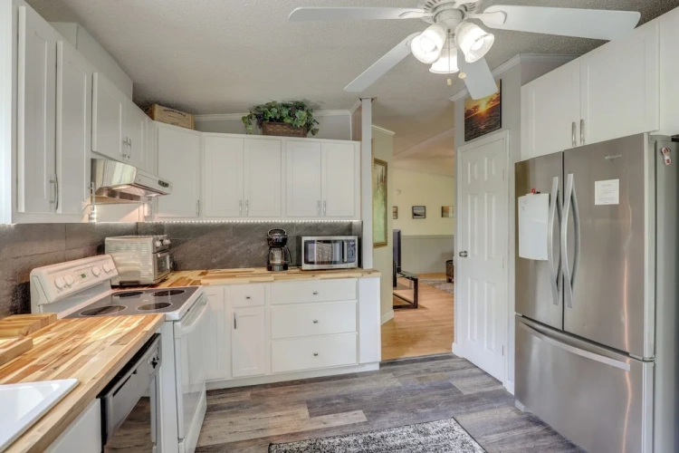 3 Bedrooms Cottage