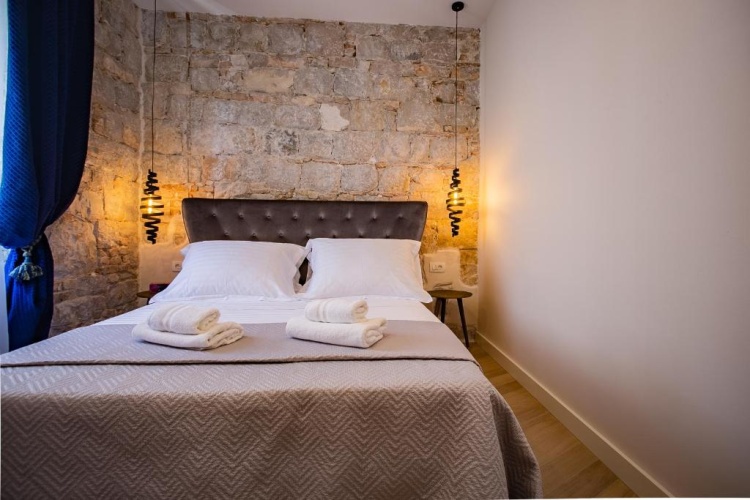 Deluxe Double Suite