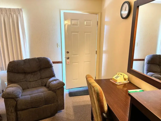 Westerner Motel