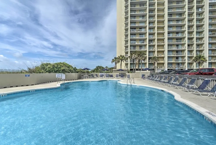 2 Bedrooms Apartment with balcony