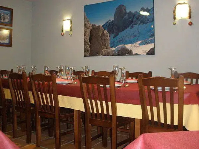 Hotel Restaurante Sotres