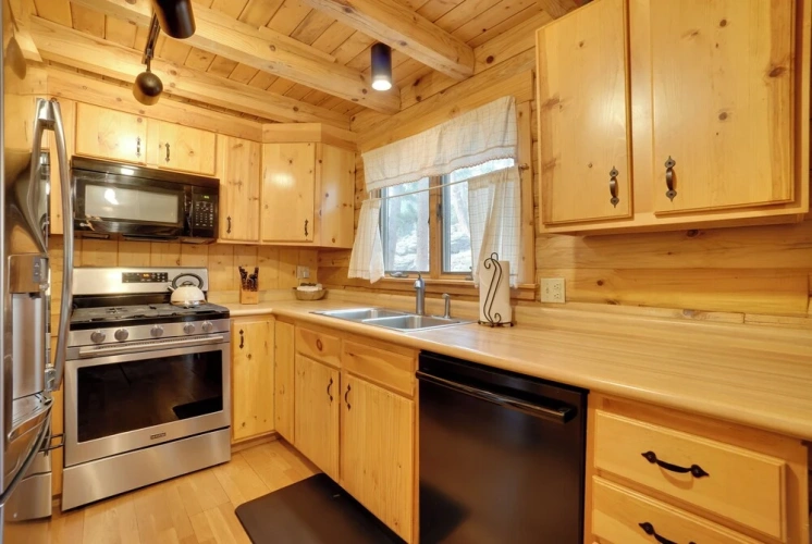 3 Bedrooms Cottage