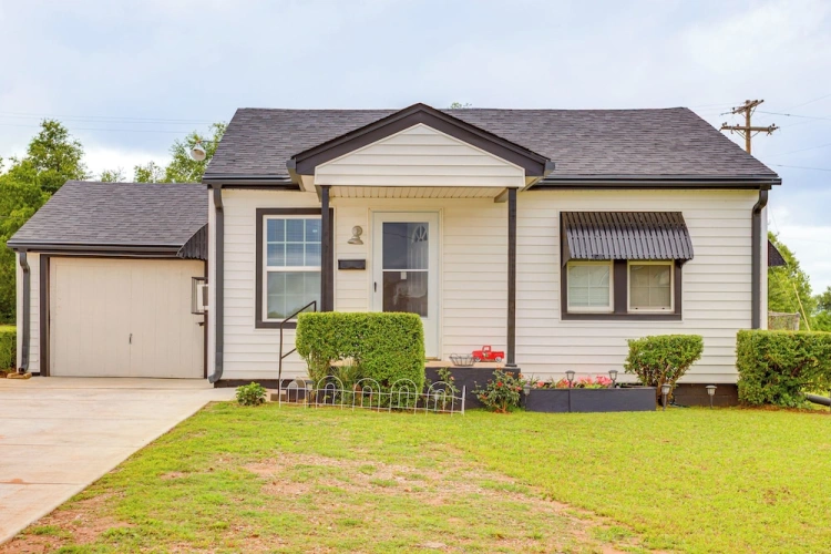 2 Bedrooms Cottage