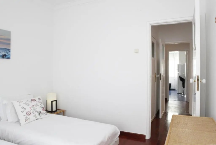 Comfortable and Central Apartment Cascais