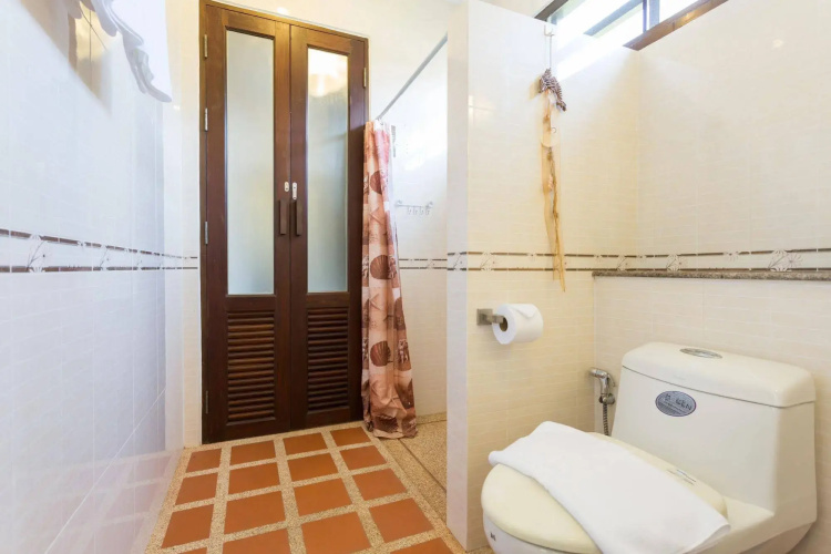Baan Rim Klong