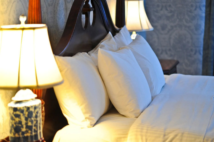 The Farmington Inn & Suites