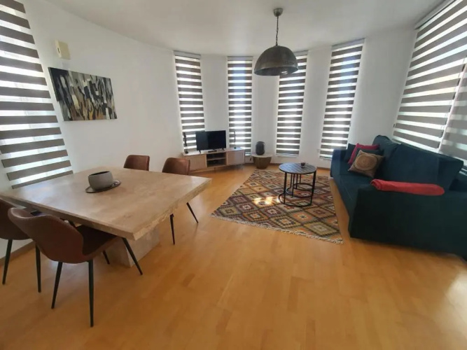 Anamor apartment 408