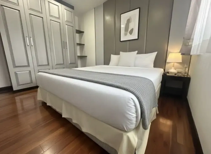1 Bedroom Suite with balcony