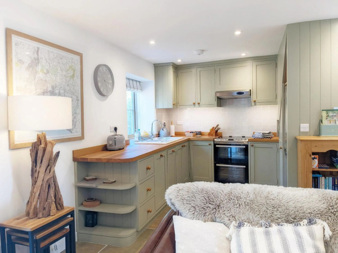 Hearnesbrook Barn , Emsworth