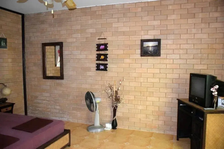 Sanuk bungalows