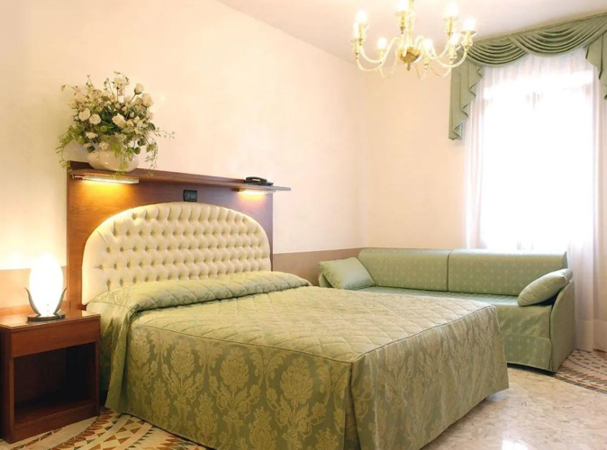 Hotel Atlantide