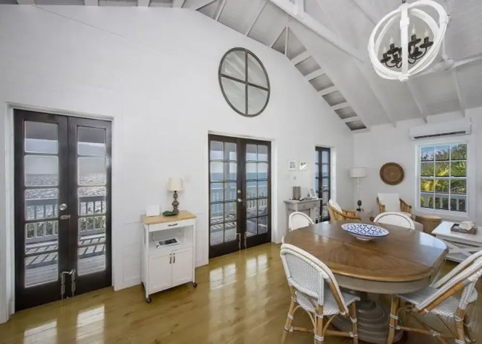 Palm Bluff by Eleuthera Vacation Rentals