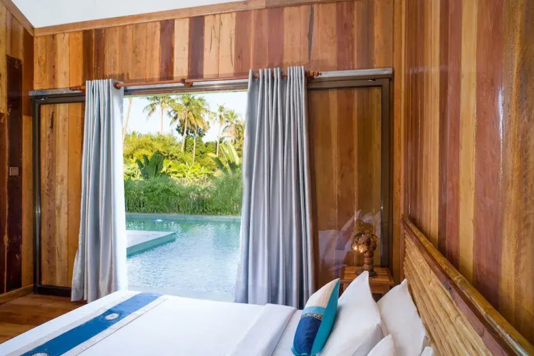 Floating Khmer Village Resort