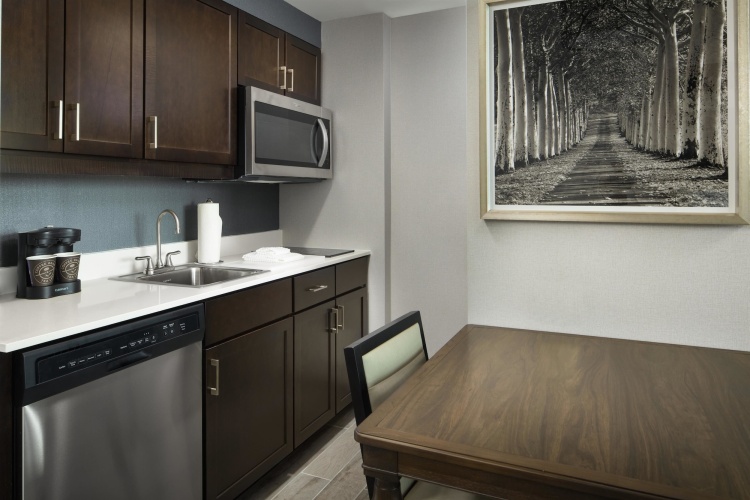 Homewood Suites by Hilton Teaneck Glenpointe photo 24