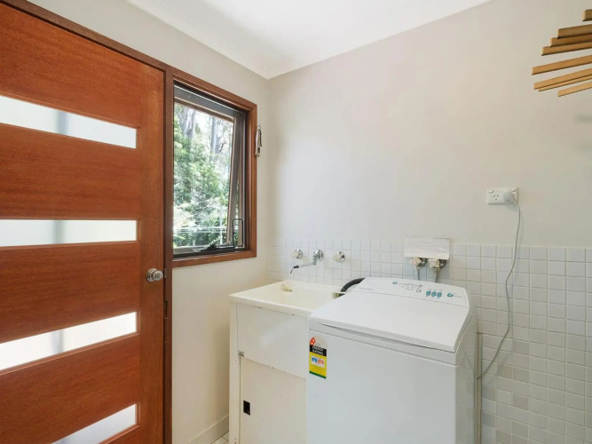 Caseys Pet Friendly Beach Cottage