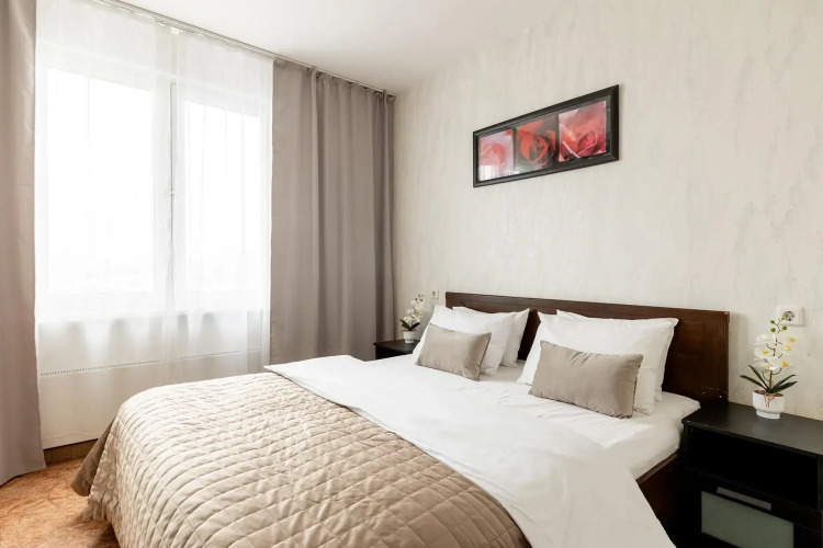 Фотография номера квартиры HomeHotel (ХоумХотел) на улице Бурнаковская 105