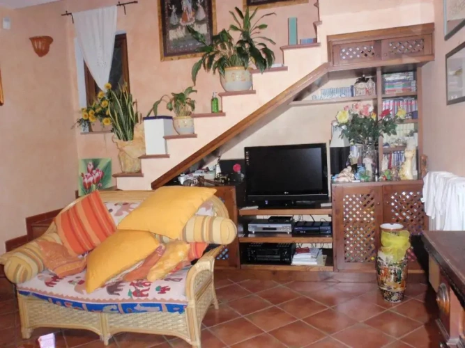 Standard Double Basement room
