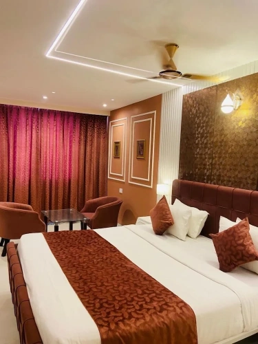 Standard Club room