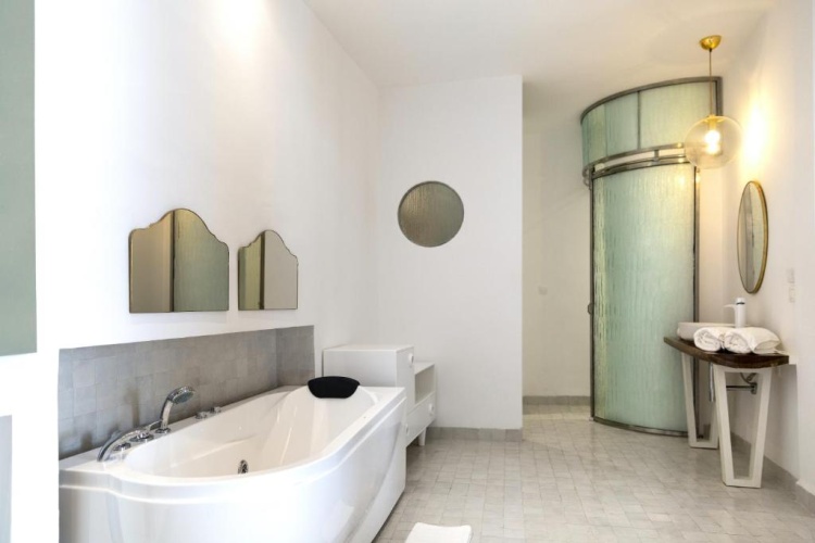 Deluxe Double Suite