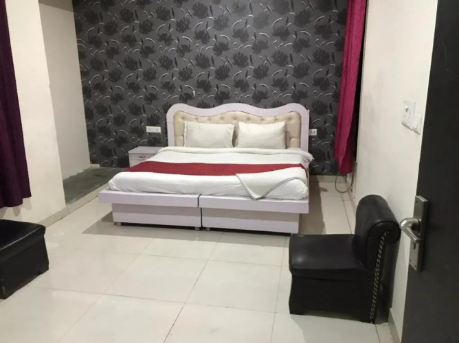 The Grand Suite 71