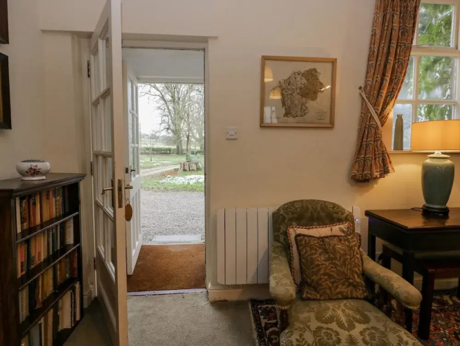 Groom's Quarters