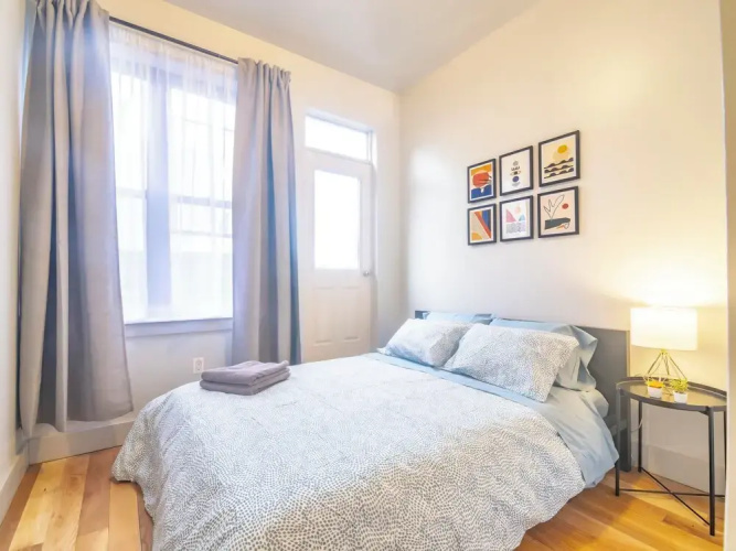 Guest Room Near Williamsburg