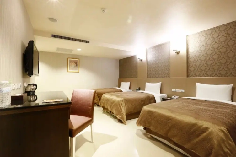 Business Triple room