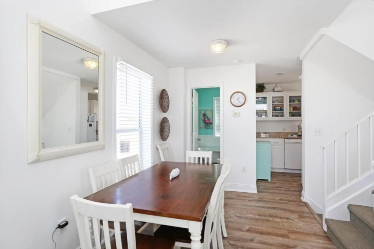 Quadruple Cottage